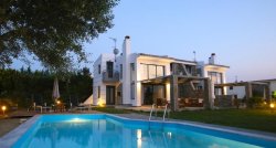 Sunny Sani Luxury Villas